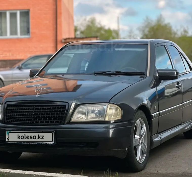 Мерседес Бенс W 202