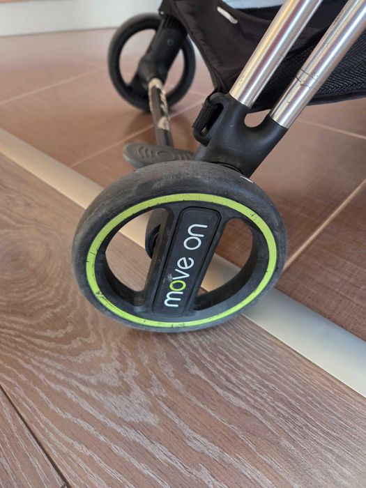 Бебешка лятна количка Chipolino Move On