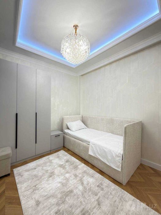 *Hilmar 4ком квартира в центре.Кушбеги  Кафе Калдиргоч,Мечеть Кушбеги