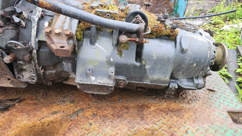 Motor Man 403 cp cu cutie Eaton Man 6x4