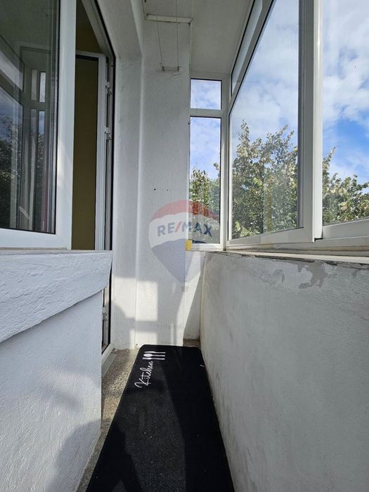 Дава се под наем Тристаен апартамент в Варна, Център - 75 кв.м за 550 € - Снимка #4