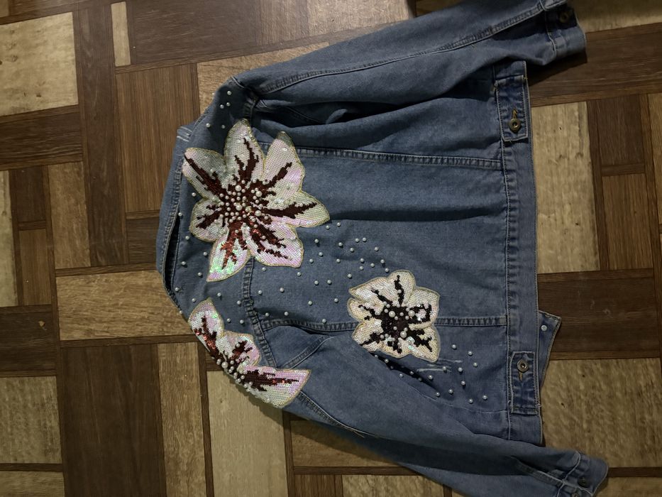 Джинсовая куртка размер м