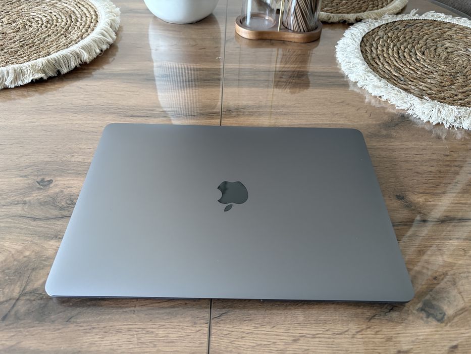 MacBook Air 13” M1 | 8GB | 256GB | Space Gray