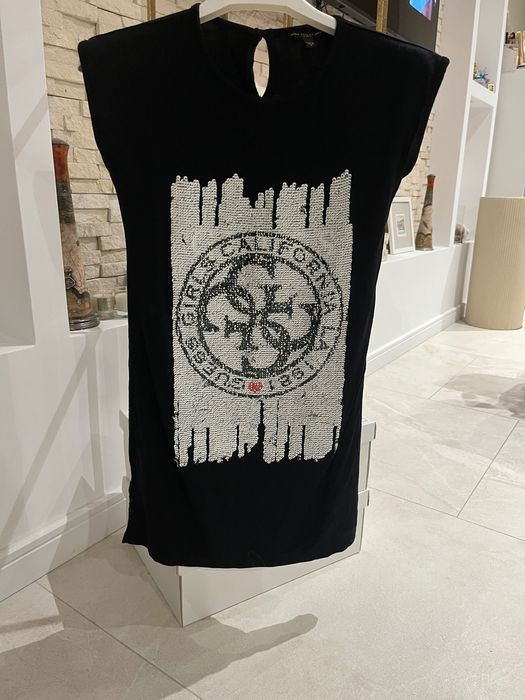 Дрехи Guess, Майорал 7г