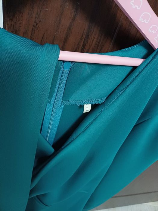 Rochita verde decolteu V