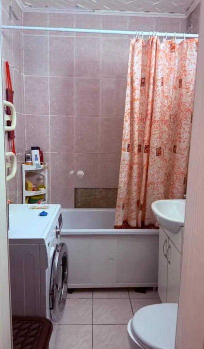 Продам 1 ком КВ р-н КЖБИ