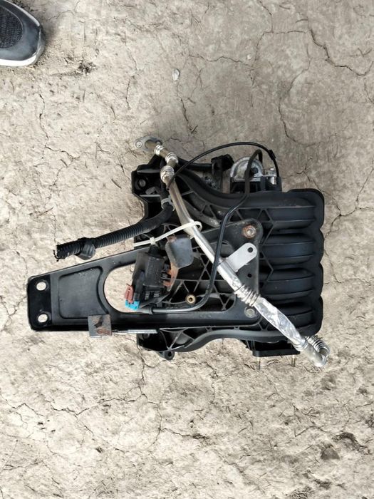 Запчасть от нексии 1.6