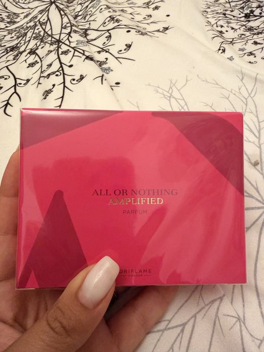 Parfum All or Nothing Amplified - 50 ml (Nou / Original)