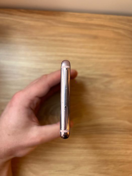 Телефон Samsung Galaxy S8 64 GB