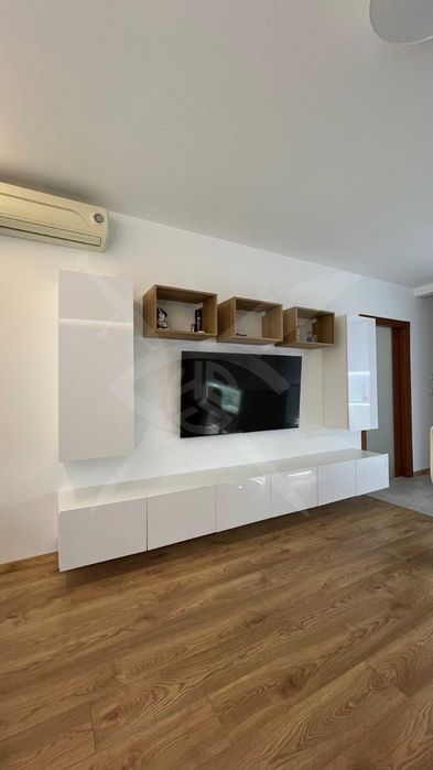 Продава се Двустаен апартамент в к.к. Златни пясъци - 70 кв.м за 1929 €/кв.м - Снимка #1