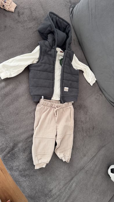 Trening+vestuta 3-6 luni C&A