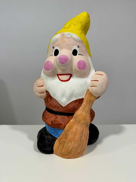 Matrite decoratiuni gradina pitici leu ciuperci alba ca zapada fantana