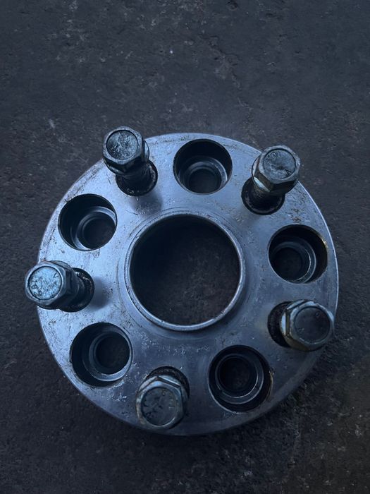 Flanșe /distantiere 5x112 vag