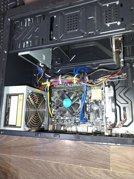 Vând-Schimb unitate PC DDR4