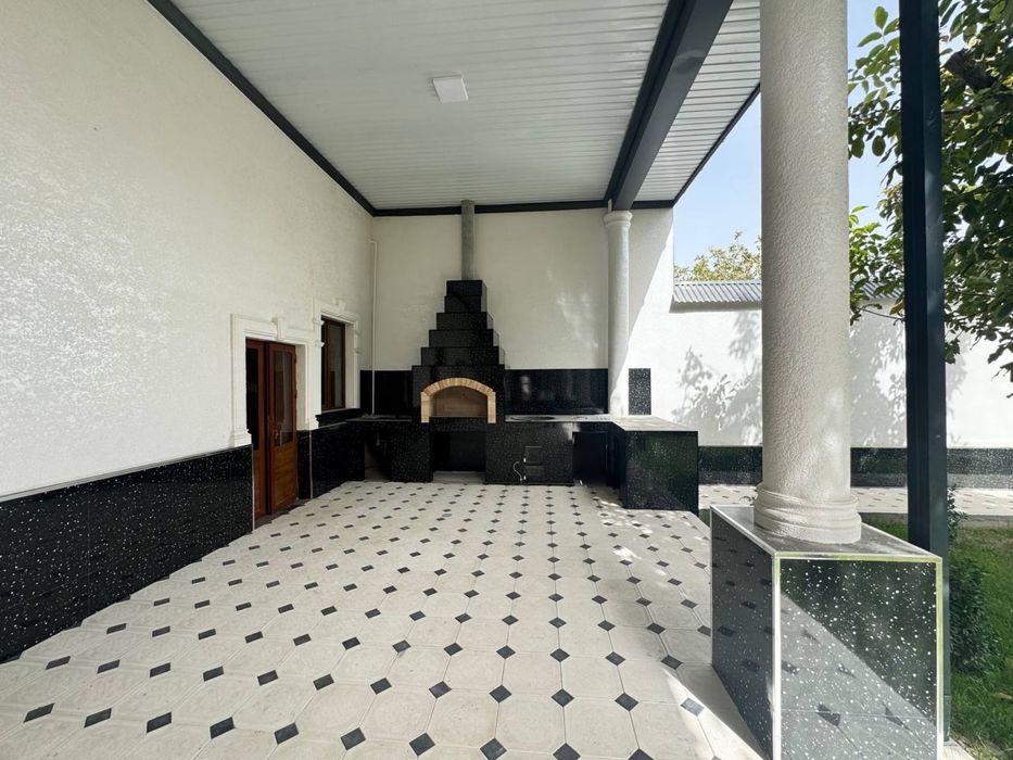 Срочно сотилади 6 сотик таёр ховли