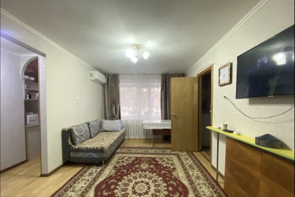 Продам квартиру 2-комн.