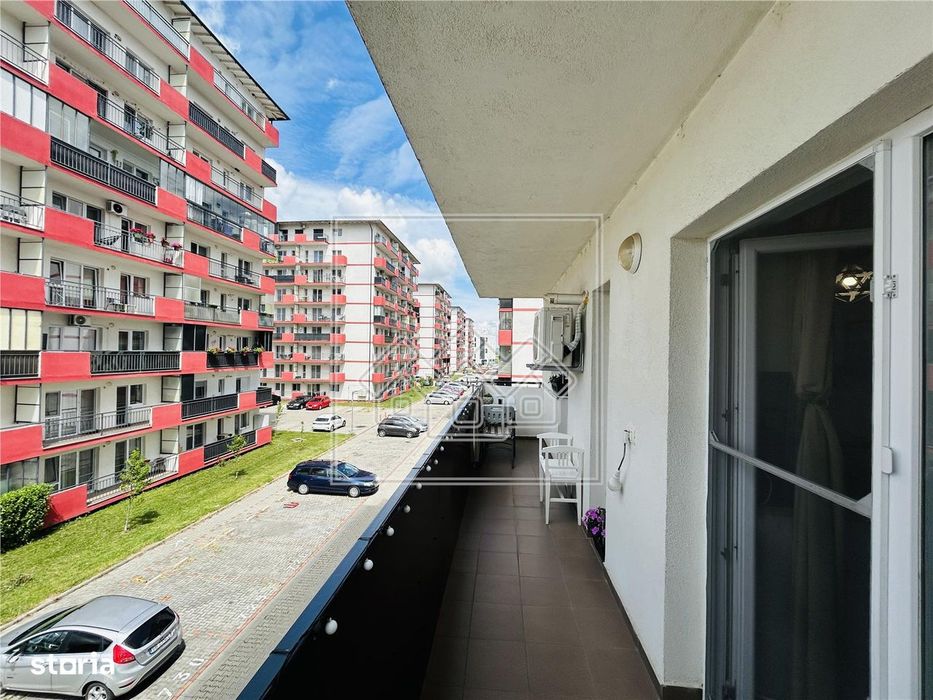 Ap mobilat modern, 3 camere, balcon mare, Etaj 2, parcare