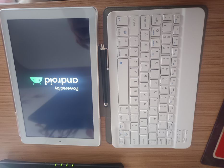 Tabletă Android 10.1" – Model Y103_EEA