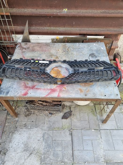 Grile fata BMW x5 E60/61.Grila Mercedes  GLE W292. Grila W220 .Logan 3