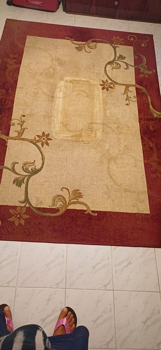 Продавам 3 броя килими