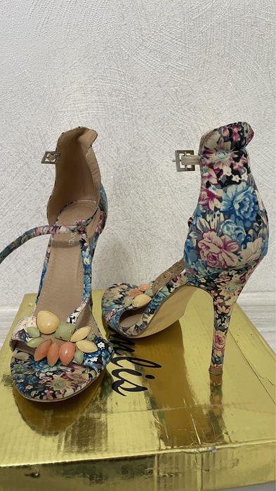 женская обувь