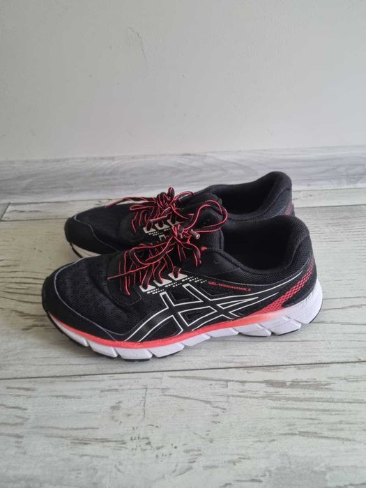 Дамски маратонки Asics