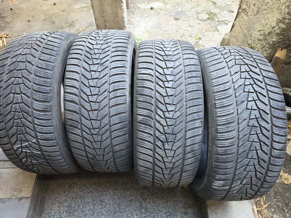 Зимни гуми 245/45R19 Hankook Ханкок