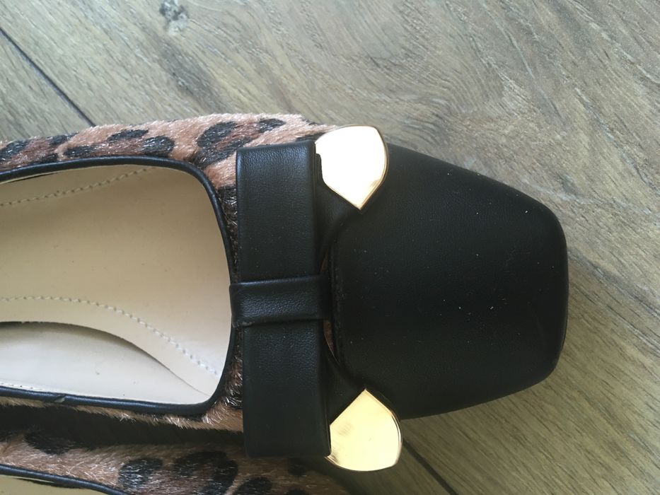 Нови обувки с размер 40