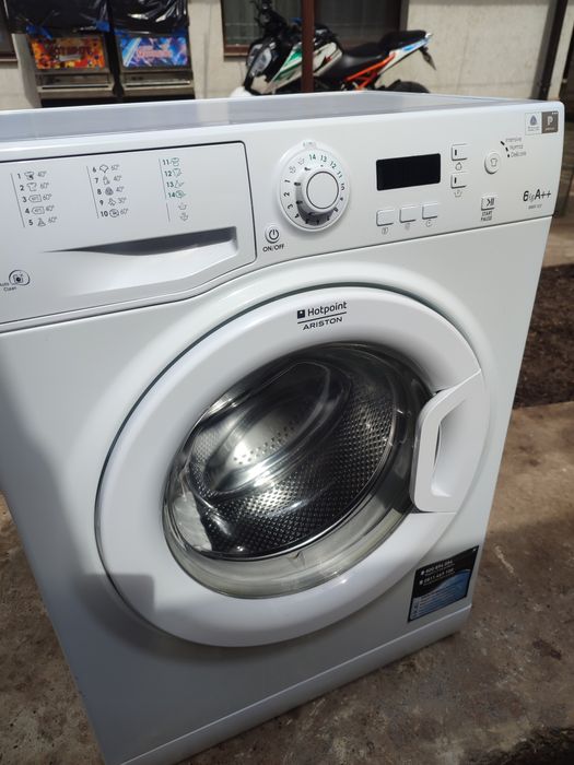 Vând masina de spălat 590 Ron