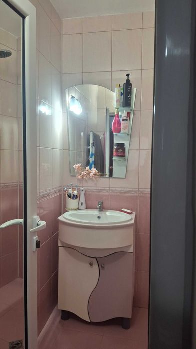 Продава се Тристаен апартамент в Велико Търново, Акация - 80 кв.м за 2125 €/кв.м - Снимка #23