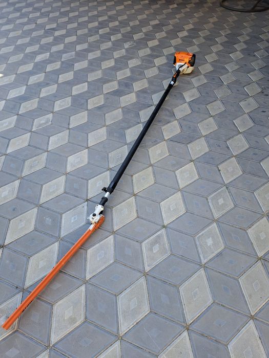 Foarfeca Gard Viu Stihl  KM 131 R 4 M 2022