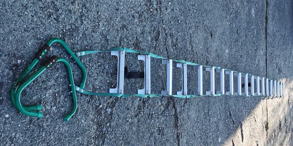 scara plianta pentru spatii inguste/fantana