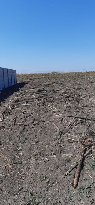 Vânzare teren intravilan