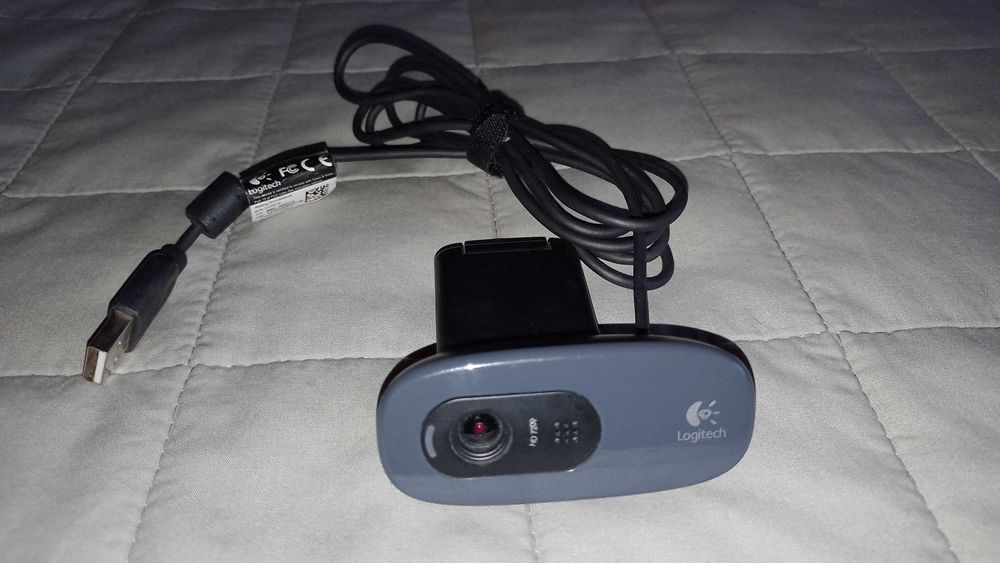 Камери с микрофон Logitech - USB