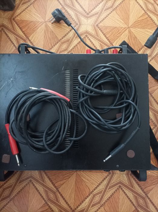 Laptopuri amplificator