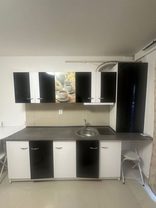 Garsonieră de inchiriat, loc de parcare privat inclus!
