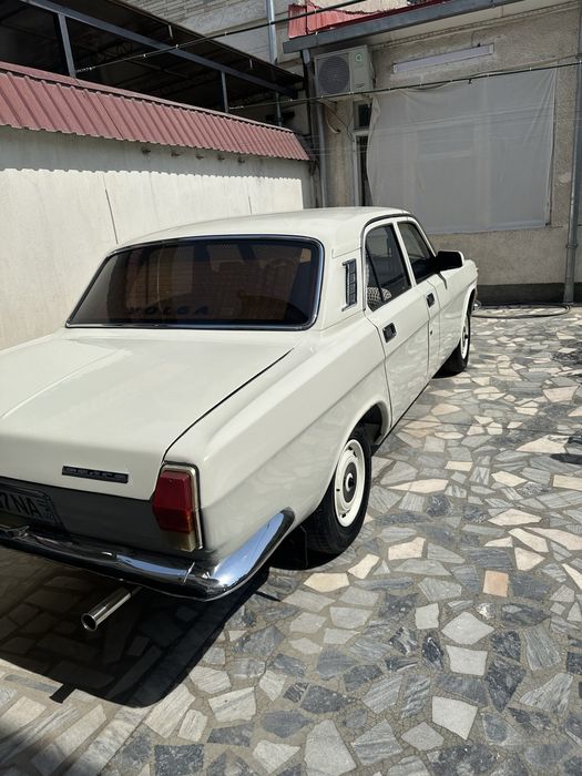 Прадается Волга газ 2410