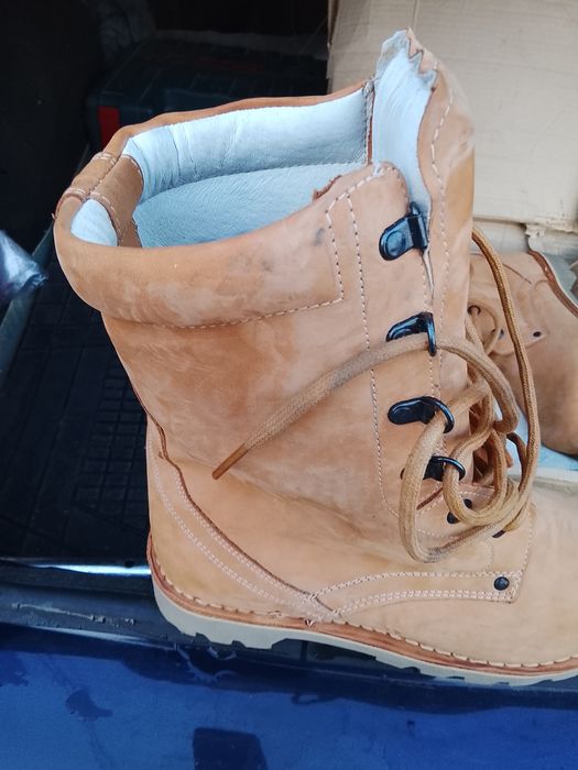 Bocanci de piele militari de vară 180 lei i