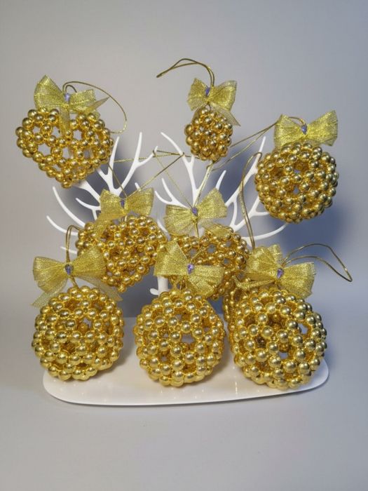 Новогодние елочные игрушки ручной работы