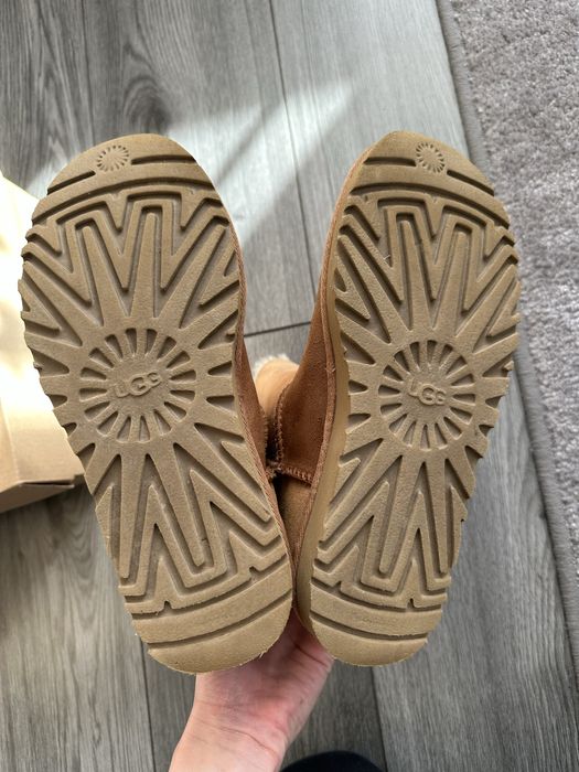 UGG ботуши оригинални размер 37