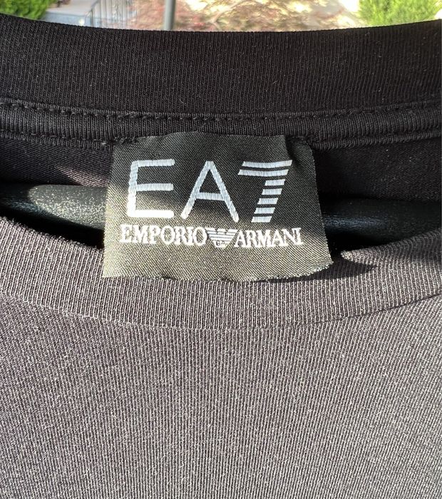 Tricou barbati Emporio Armani negru cu holo marime L
