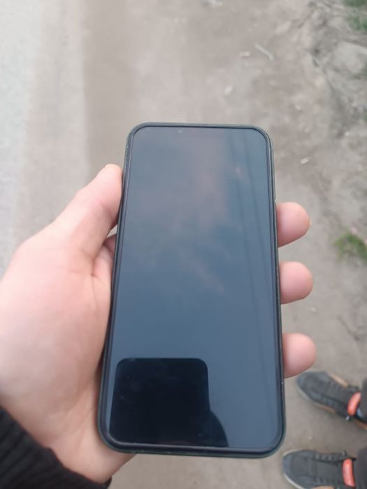 iPhone 13 продам 128 гигов