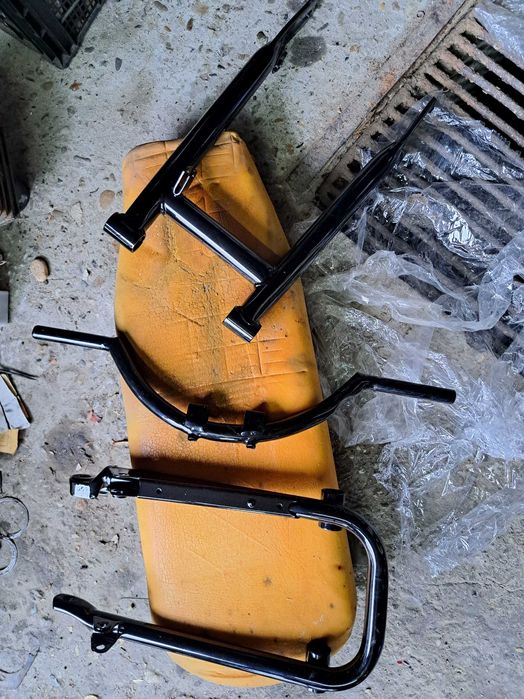 Части за МЗ ЕС175 2 Трофи