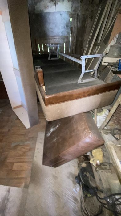 Продам диван самовывоз