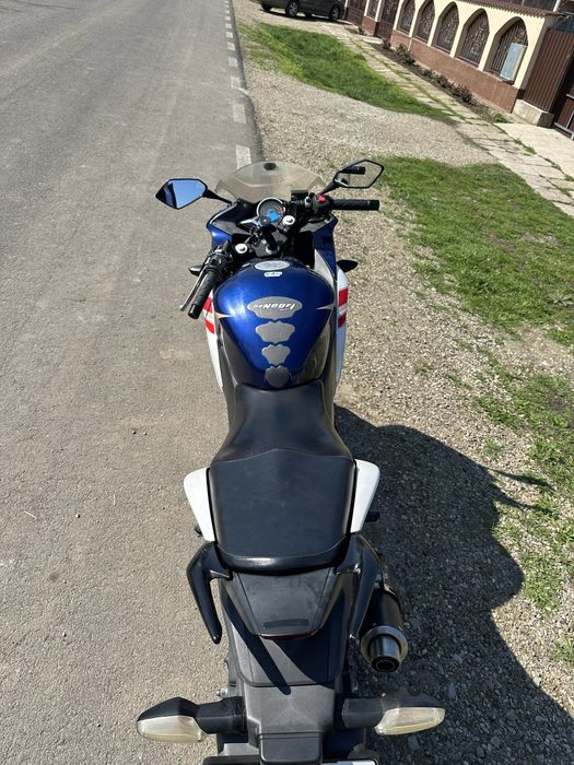 Honda CBR 250 R 2011