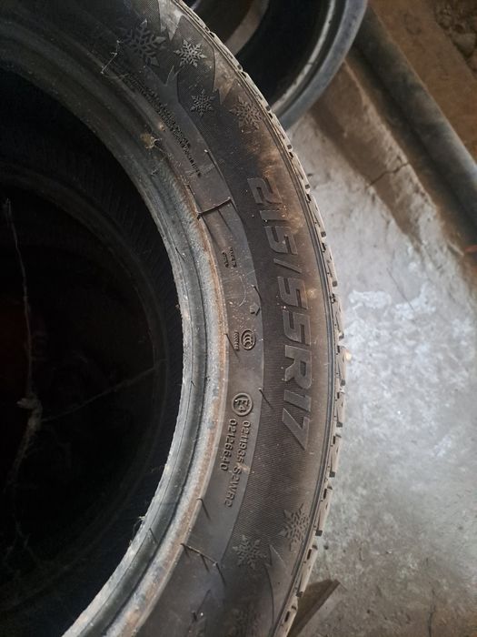 Покришка 17зимны 205/55R17
