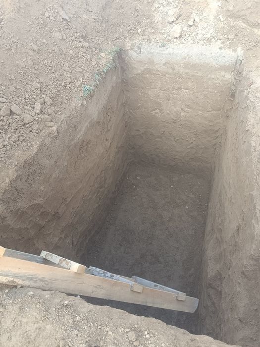 Копаем септик траншея