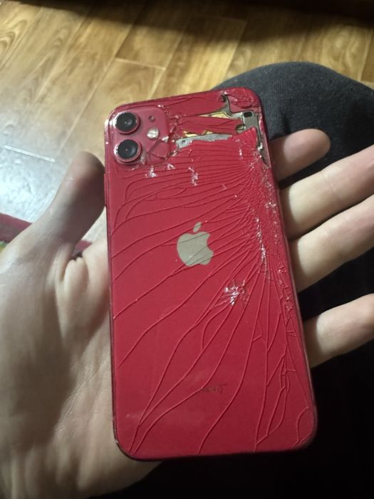 Iphone 11 64gb 75акб