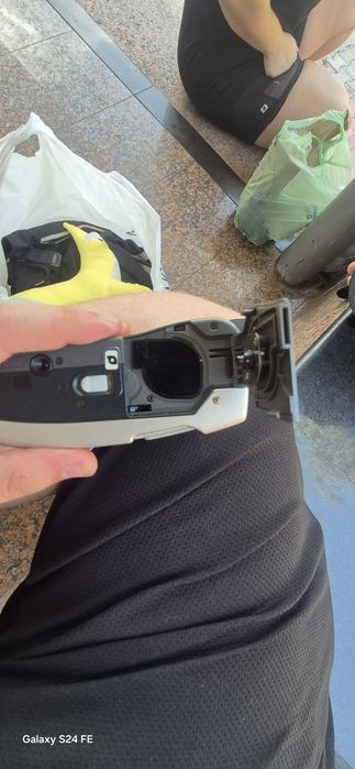 Продавам nikon nuvis 160i