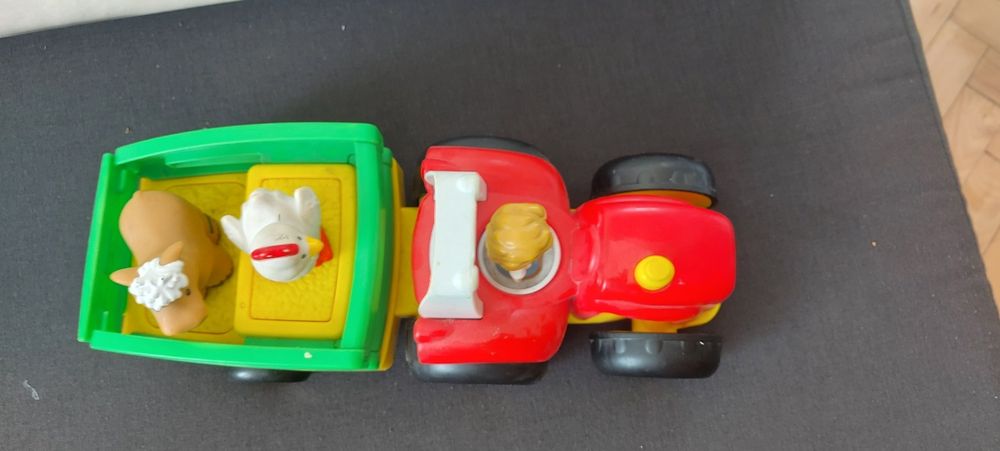 Играчки Fisher prece